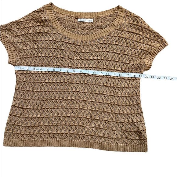 OLD NAVY Tan Loose Knit Short Sleeve Scoop Neck Short Fit Pullover Sweater M - Picture 4 of 8